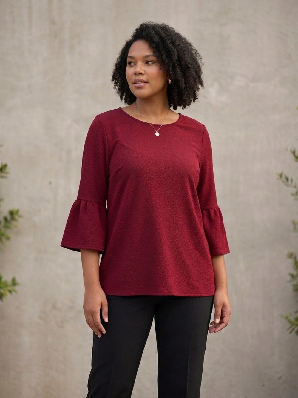Green Envelope Women's Textured Bell-Sleeve Top - 1X